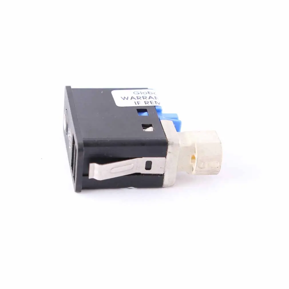 USB AUX Socket BMW E60 E61 E81 E87 E90 E91 Port Plug to  with Part number 9138402  USB AUX Socket BMW E60 E61 E81 E87 E90 E91 Port Plug - SKU 9138402 - Part number 9138402