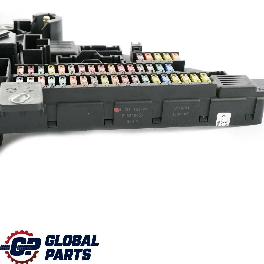 Caja De Fusibles Distribución De Energía Trasera para BMW E60 E61 E63 E64 Lci con número de pieza 9138830 BMW E60 E61 E63 E64 Lci Caja De Fusibles Distribución De Energía Trasera - SKU 9138830 - Número de pieza 9138830