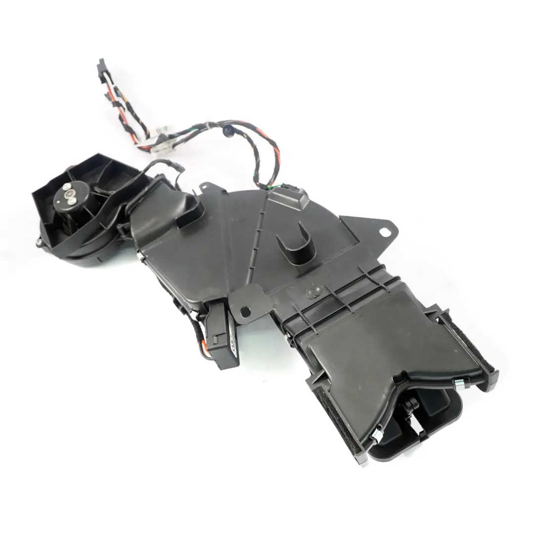 BMW E70 Soffiatore Terzo Sedile Fila Distributore Aria Condizionata A/C Unit? - SKU 9139148 - Numero di parte 9139148
