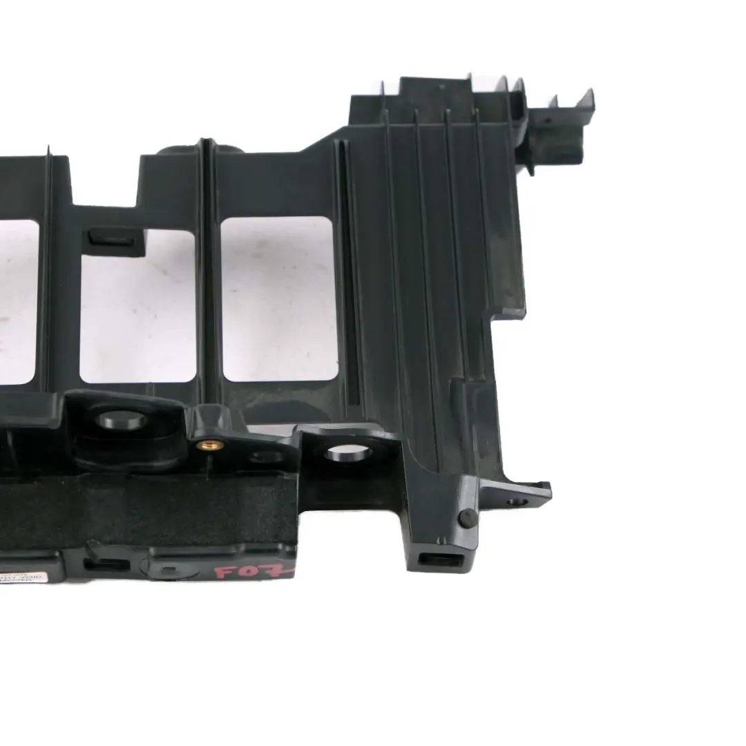BMW 5 Series F07 GT Right O/S Side Trunk Wall Panel Mount Bracket Upper - SKU 9139174 - Part number 9139174