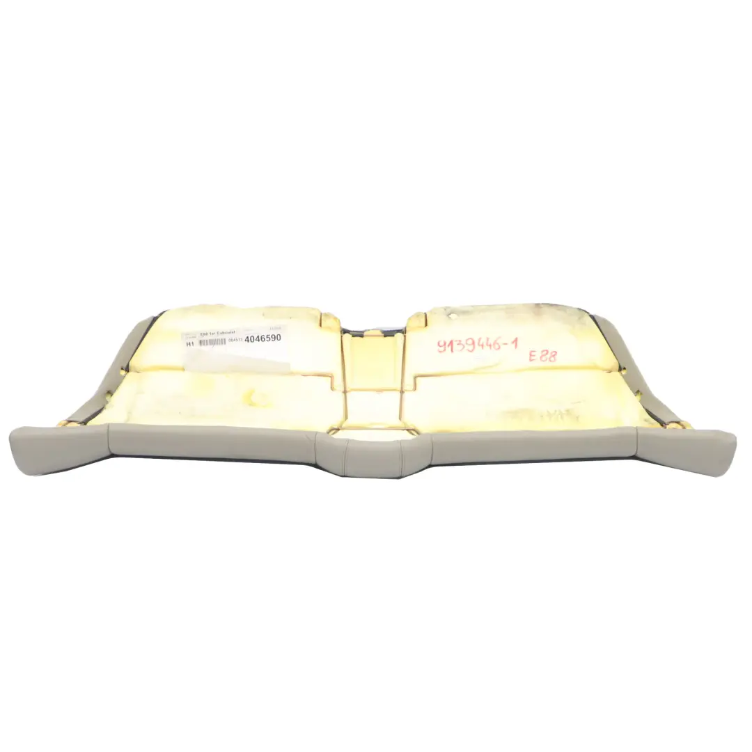 Coprire il sedile posteriore Divano in pelle Boston Beige per BMW E88 Cabrio con numero di parte 9139446 BMW E88 Cabrio Coprire il sedile posteriore Divano in pelle Boston Beige - SKU 9139446-1 - Numero di parte 9139446