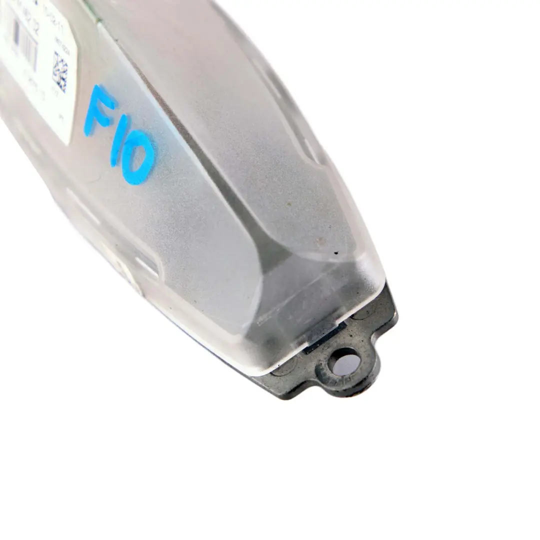 Antenna A Tetto Squalo Base Antenna per BMW F01 F02 F10 con numero di parte 9141462 BMW F01 F02 F10 Antenna A Tetto Squalo Base Antenna - SKU 9141462 - Numero di parte 9141462