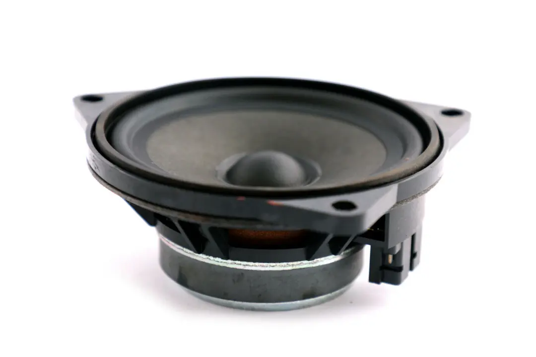 Głośnik Audio Stereo Średniotonowy do BMW E60 E61 E87 E90 o numerze 9141494 BMW E60 E61 E87 E90 Głośnik Audio Stereo Średniotonowy - SKU 9141494 - Numer Części 9141494