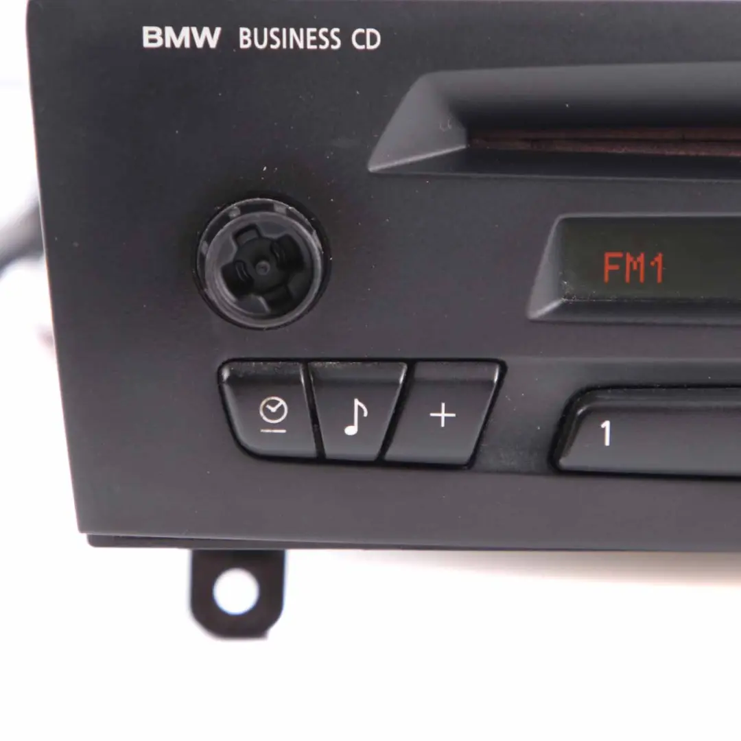 Radio BMW Business CD Player Control Unit to BMW 1 3 Series E81 E87 E90 E91 with Part number 9141682 BMW 1 3 Series E81 E87 E90 E91 Radio BMW Business CD Player Control Unit - SKU 9141682-3 - Part number 9141682