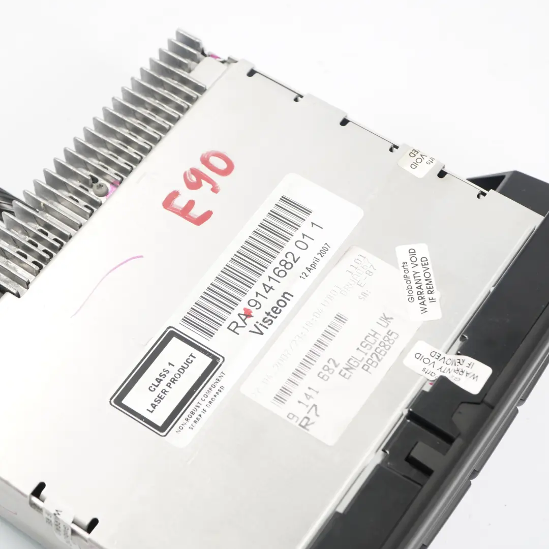 Radio BMW Business CD 6512 für BMW 1 3 er E81 E87 E90 E91 E87N mit Teilenummer 9141682 BMW 1 3 er E81 E87 E90 E91 E87N Radio BMW Business CD 6512 - SKU 9141682 - Teilenummer 9141682