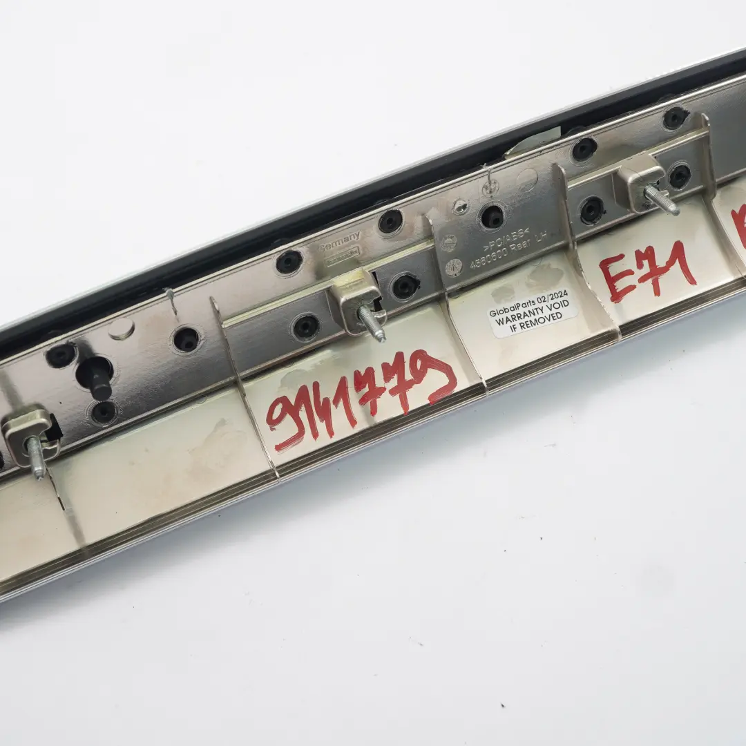 Garniture de porte arrière gauche Cache bandes Décoration Noir pour BMW X6 E71 à propos du numéro de pièce 9141779 BMW X6 E71 Garniture de porte arrière gauche Cache bandes Décoration Noir - SKU 9141779 - Numéro de pièce 9141779