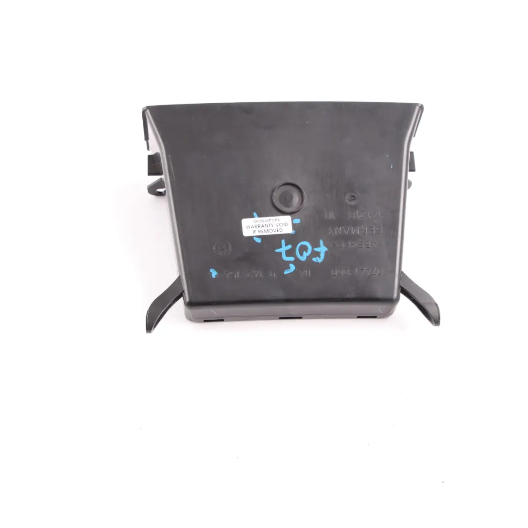 Divisorio Stoccaggio Console Centrale Posteriore Coperchio Vassoio per BMW F07 GT con numero di parte 9142154 BMW F07 GT Divisorio Stoccaggio Console Centrale Posteriore Coperchio Vassoio - SKU 9142154 - Numero di parte 9142154