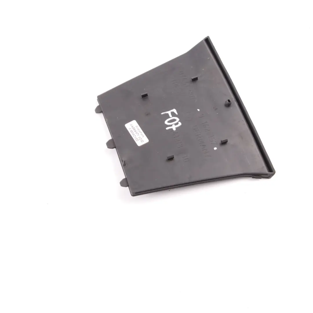 Consola Central Trasera Panel Almacenamiento Mat Insertar para BMW F07 GT con número de pieza 9142157 BMW F07 GT Consola Central Trasera Panel Almacenamiento Mat Insertar - SKU 9142157 - Número de pieza 9142157