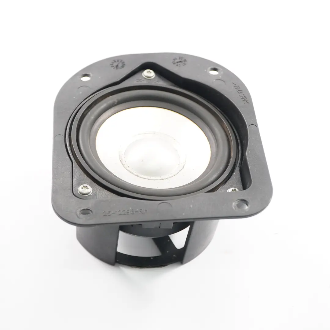 HiFi Logic7 Altavoz Trasero Derecho Parcela Estante L7 Audio para BMW E63 con número de pieza 9142516 BMW E63 HiFi Logic7 Altavoz Trasero Derecho Parcela Estante L7 Audio - SKU 9142516 - Número de pieza 9142516