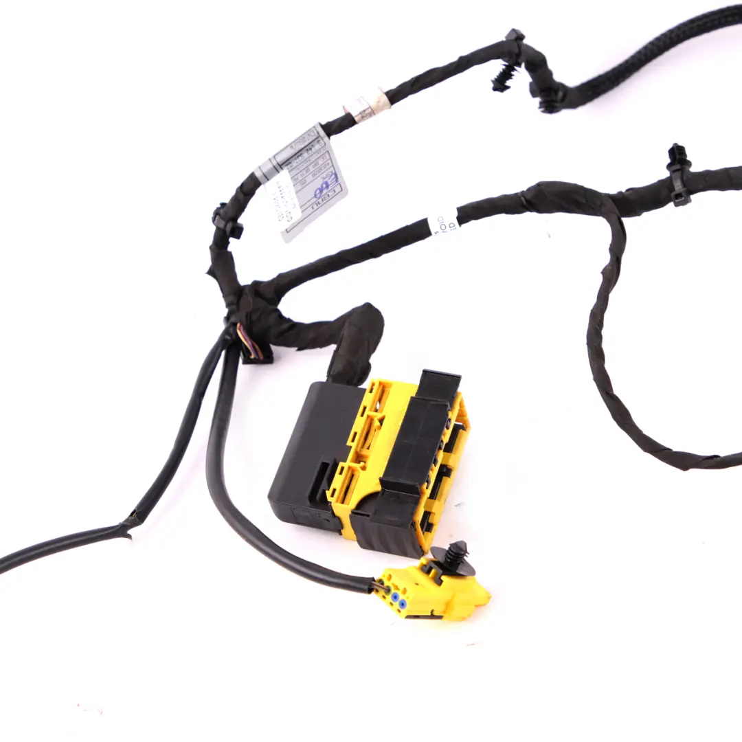 Front Left Seat Wiring Loom Harness Passenger Side to BMW 5 Series E60 E61 with Part number 6925937 BMW 5 Series E60 E61 Front Left Seat Wiring Loom Harness Passenger Side - SKU 9142937 - Part number 6925937