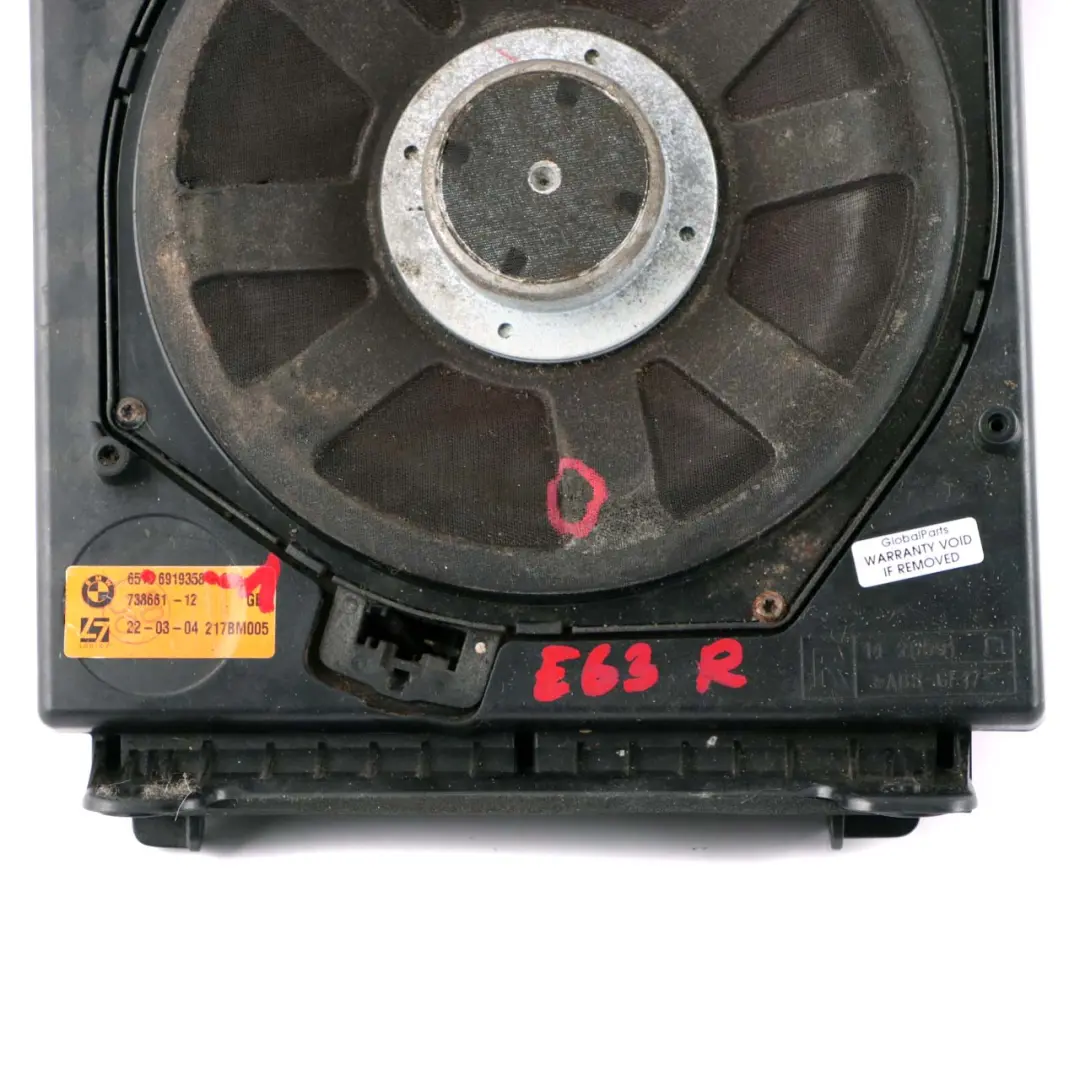 Right O/S Central Bass Speaker Hifi-System Professional Logic 7 L7 to BMW E60 E61 with Part number 9143134 BMW E60 E61 Right O/S Central Bass Speaker Hifi-System Professional Logic 7 L7 - SKU 9143134-1 - Part number 9143134