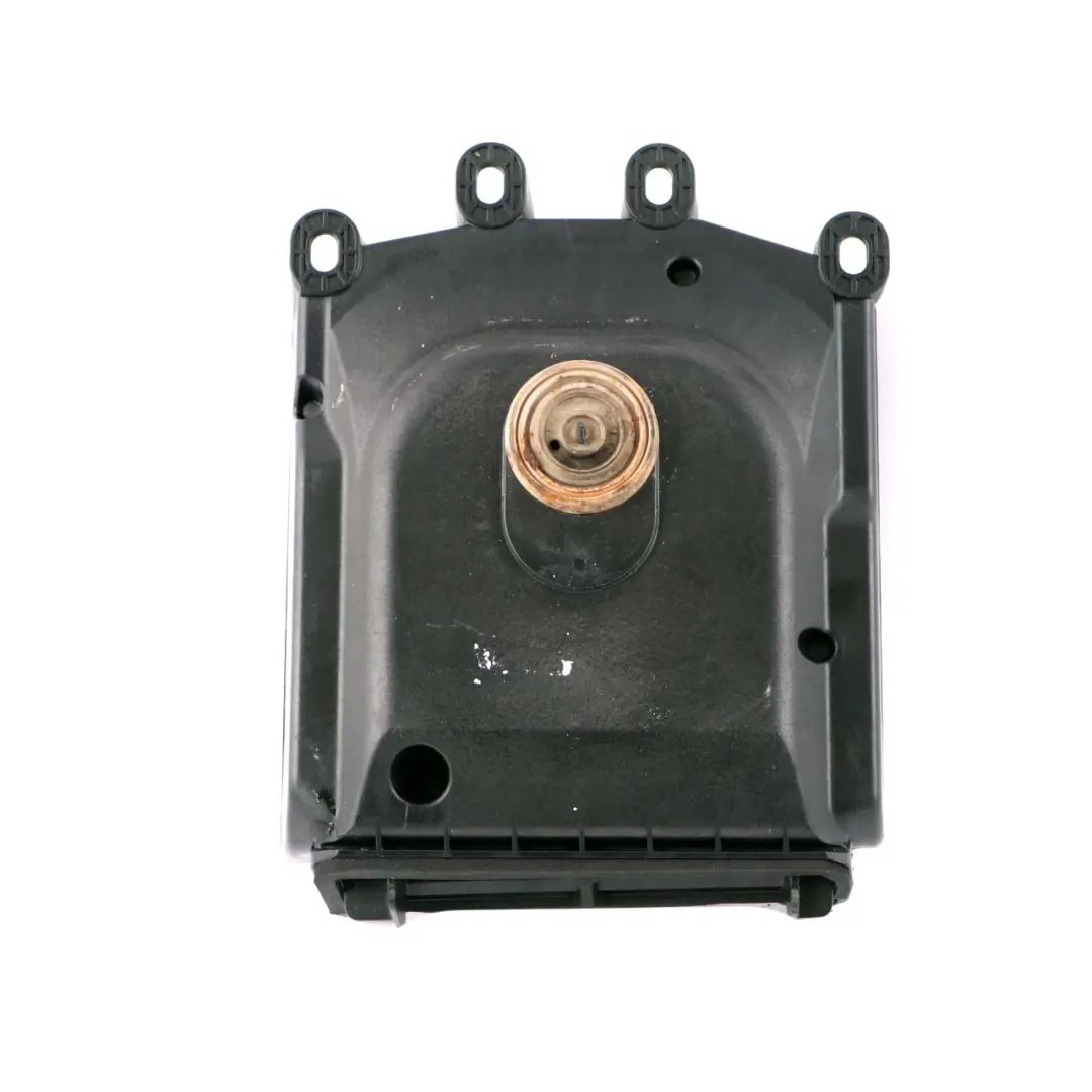 Right O/S Central Bass Speaker Hifi-System Professional Logic 7 L7 to BMW E60 E61 with Part number 9143134 BMW E60 E61 Right O/S Central Bass Speaker Hifi-System Professional Logic 7 L7 - SKU 9143134-1 - Part number 9143134