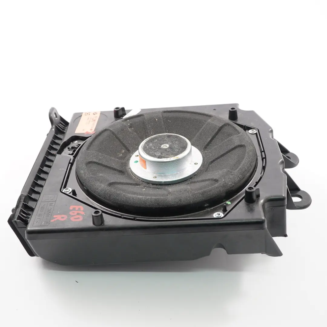 BMW E60 E61 Enceinte centrale de basse droite Système Hifi Professionnel Logic 7 - SKU 9143134-2 - Numéro de pièce 9143134
