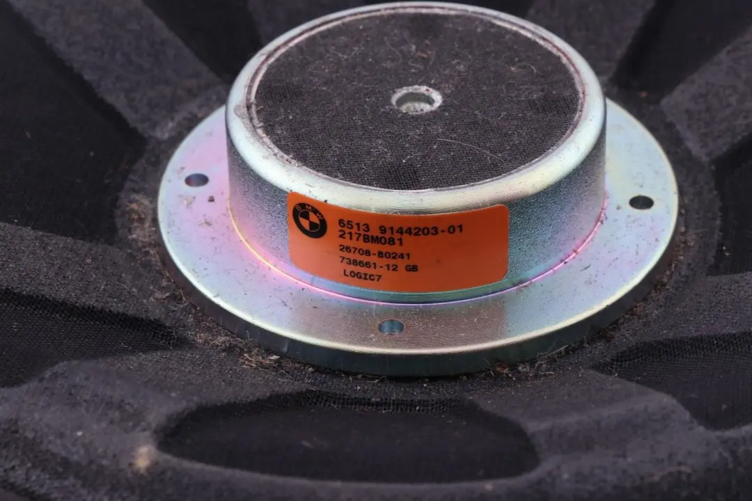 BMW 5 Series E60 E61 Central Bass Hifi-System Professional L7 Logic 7 Right O/S - SKU 9143134 - Part number 9143134