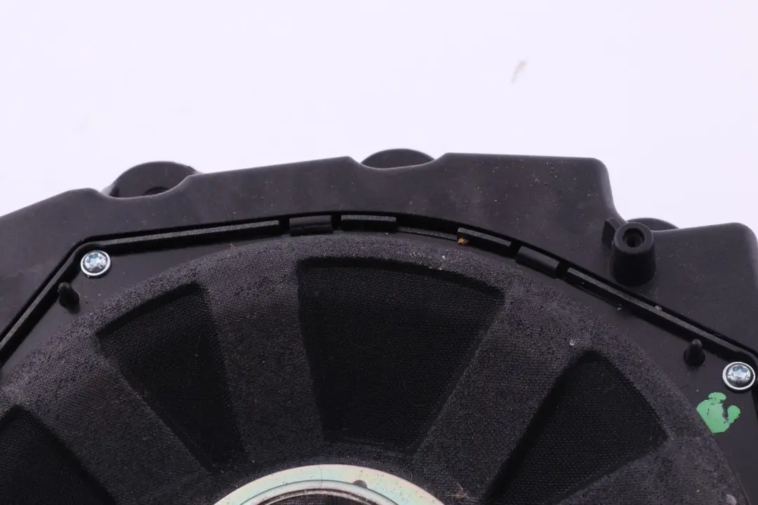 Sistema Hi-Fi Centrale dei Bassi Professional L7 Logic 7 Destra per BMW E60 E61 con numero di parte 9143134 BMW E60 E61 Sistema Hi-Fi Centrale dei Bassi Professional L7 Logic 7 Destra - SKU 9143134 - Numero di parte 9143134