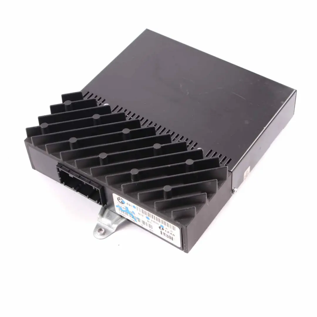 HiFi Amplifier Speaker System Control Unit Module to BMW E91 Touring with Part number 9143161 BMW E91 Touring HiFi Amplifier Speaker System Control Unit Module - SKU 9143161 - Part number 9143161