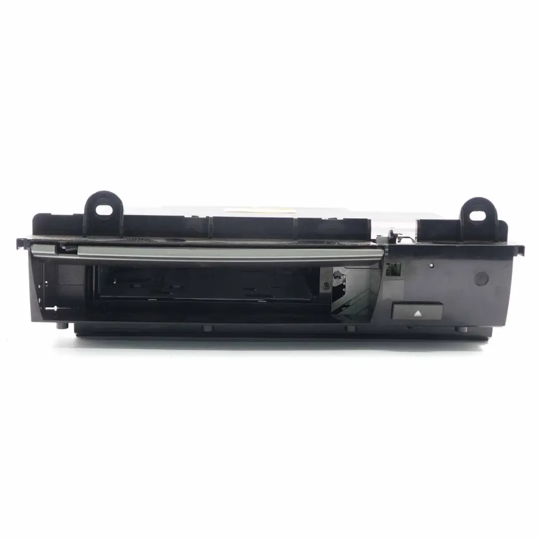Changer BMW E65 E66 6-fold CD Disc Changer Without Magazine to CD with Part number 9143440 CD Changer BMW E65 E66 6-fold CD Disc Changer Without Magazine - SKU 9143440 - Part number 9143440
