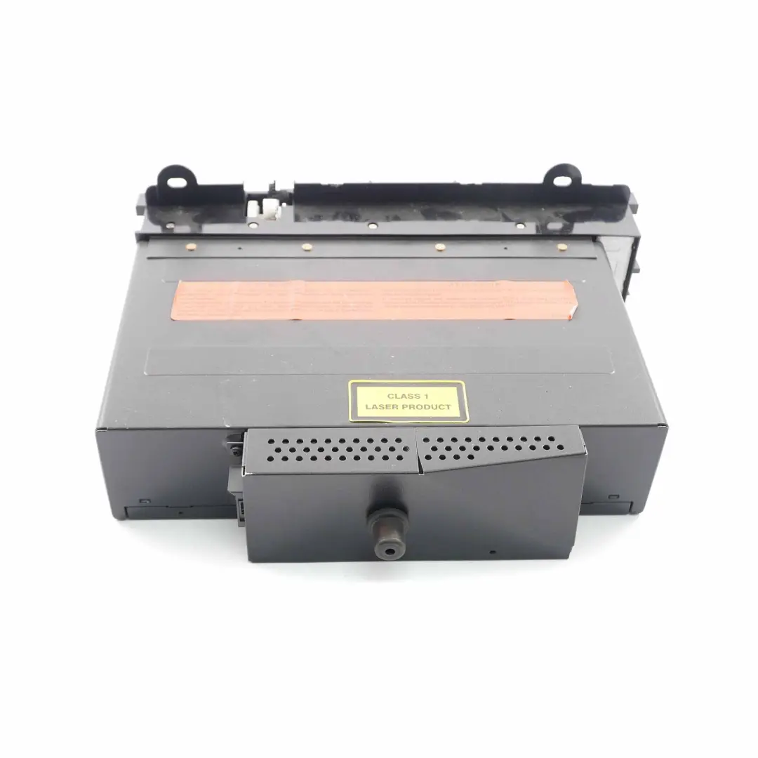 Cargador De 6 discos CD sin cargador para BMW E65 E66 con número de pieza 9143440 BMW E65 E66 Cargador De 6 discos CD sin cargador - SKU 9143440 - Número de pieza 9143440