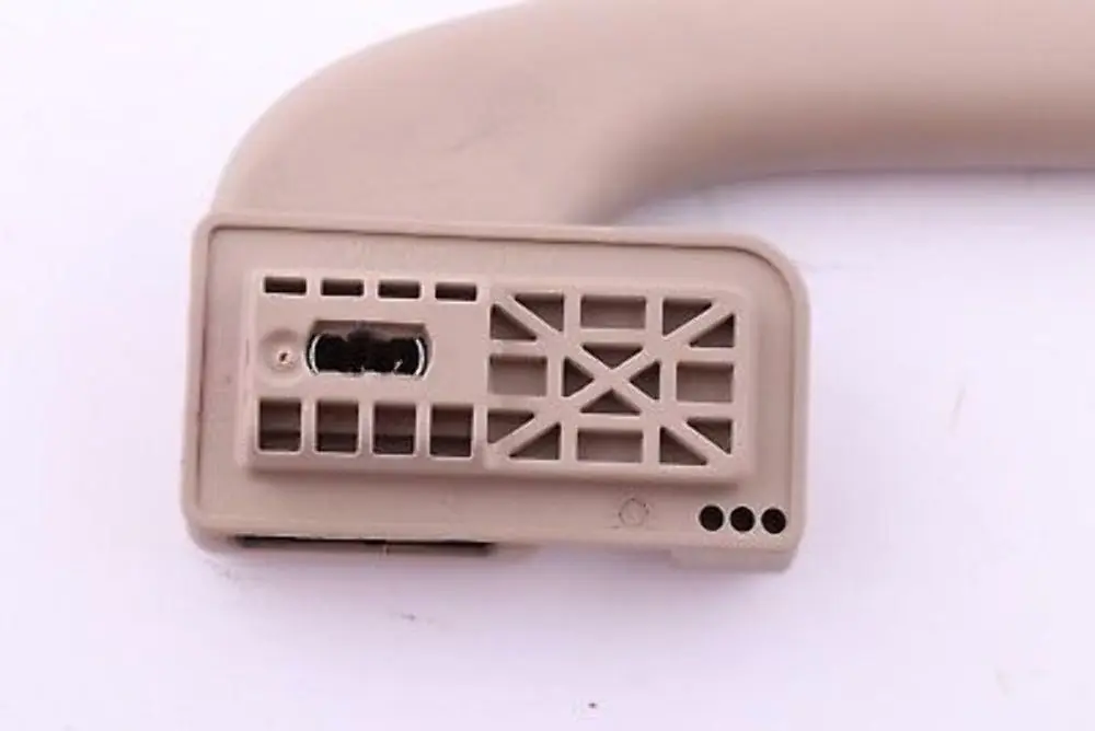 Haltegriff hinten innen links CREAMBEIGE BEIGE für BMW 5 er E60 E61 LCI mit Teilenummer 9143531 BMW 5 er E60 E61 LCI Haltegriff hinten innen links CREAMBEIGE BEIGE - SKU 9143531 - Teilenummer 9143531