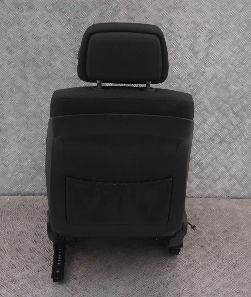 BMW 5er Reihe E60 E61 LCI Stoff Vorne Rechts Sitz - SKU 9143853-6 - Teilenummer 9143853