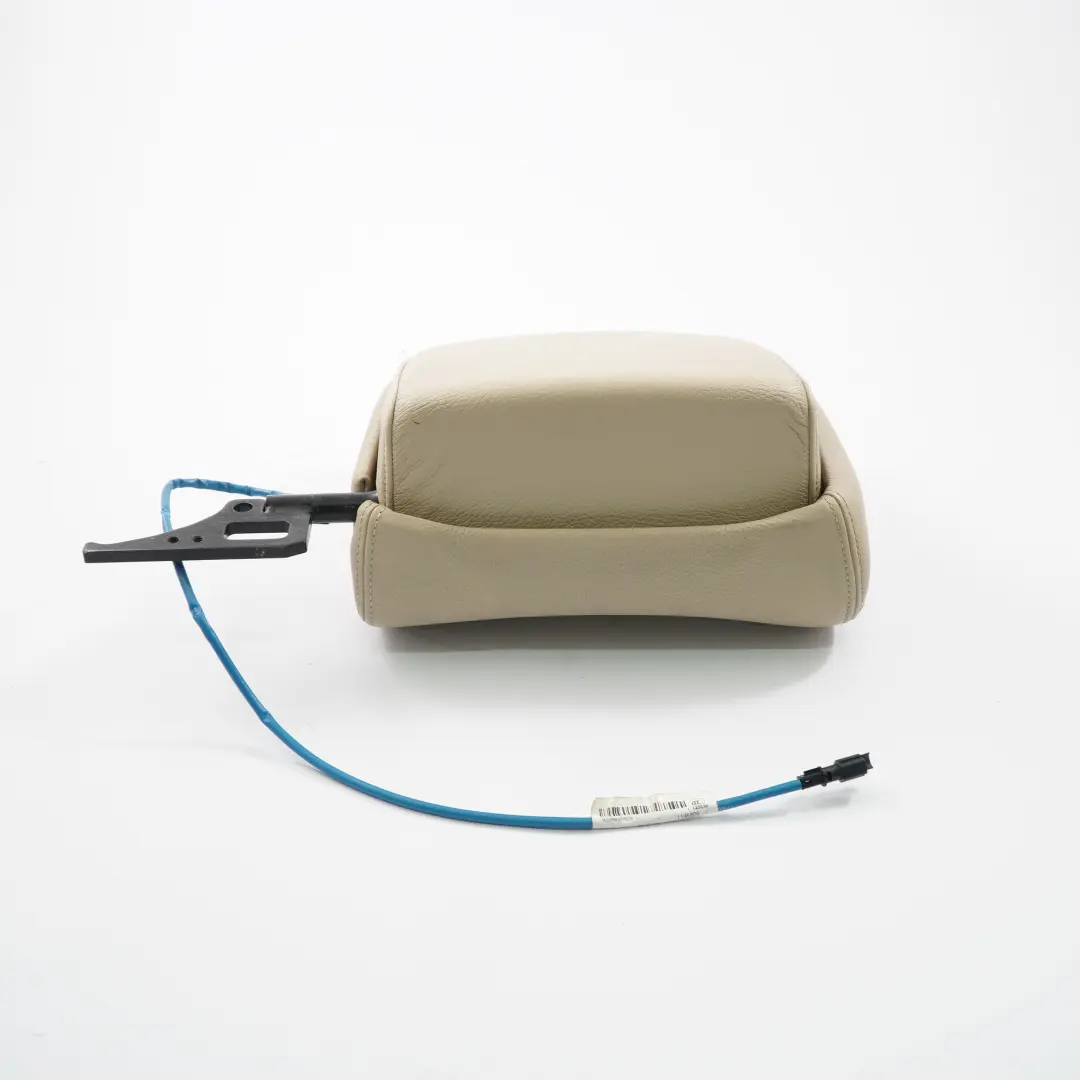 poggiatesta sedile anteriore sinistro Crema Beige poggiatesta in pelle per BMW E64 con numero di parte 9143915 BMW E64 poggiatesta sedile anteriore sinistro Crema Beige poggiatesta in pelle - SKU 9143915 - Numero di parte 9143915