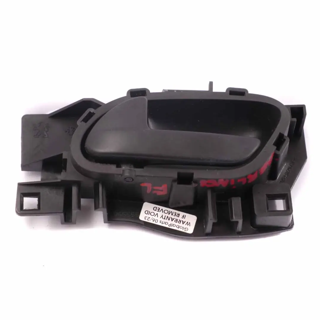 Maniglia porta Citroen Berlingo Peugeot Partner Interno anteriore sinistro per con numero di parte 9143N7 Maniglia porta Citroen Berlingo Peugeot Partner Interno anteriore sinistro - SKU 9143N7 - Numero di parte 9143N7