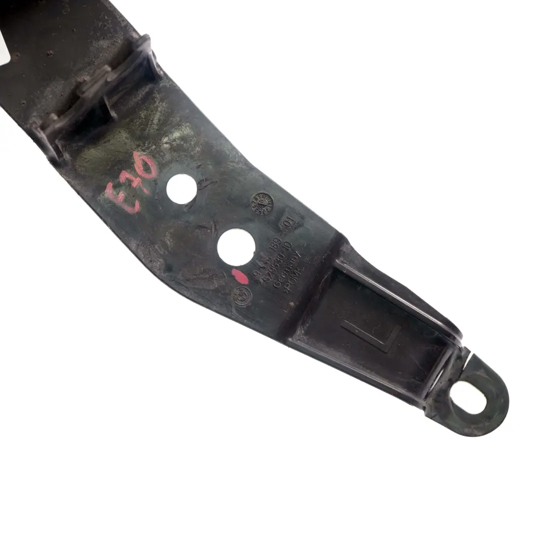 Support de cable de connexion gauche, support de fixation pour BMW X5 E70 à propos du numéro de pièce 9144189 BMW X5 E70 Support de cable de connexion gauche, support de fixation - SKU 9144189 - Numéro de pièce 9144189