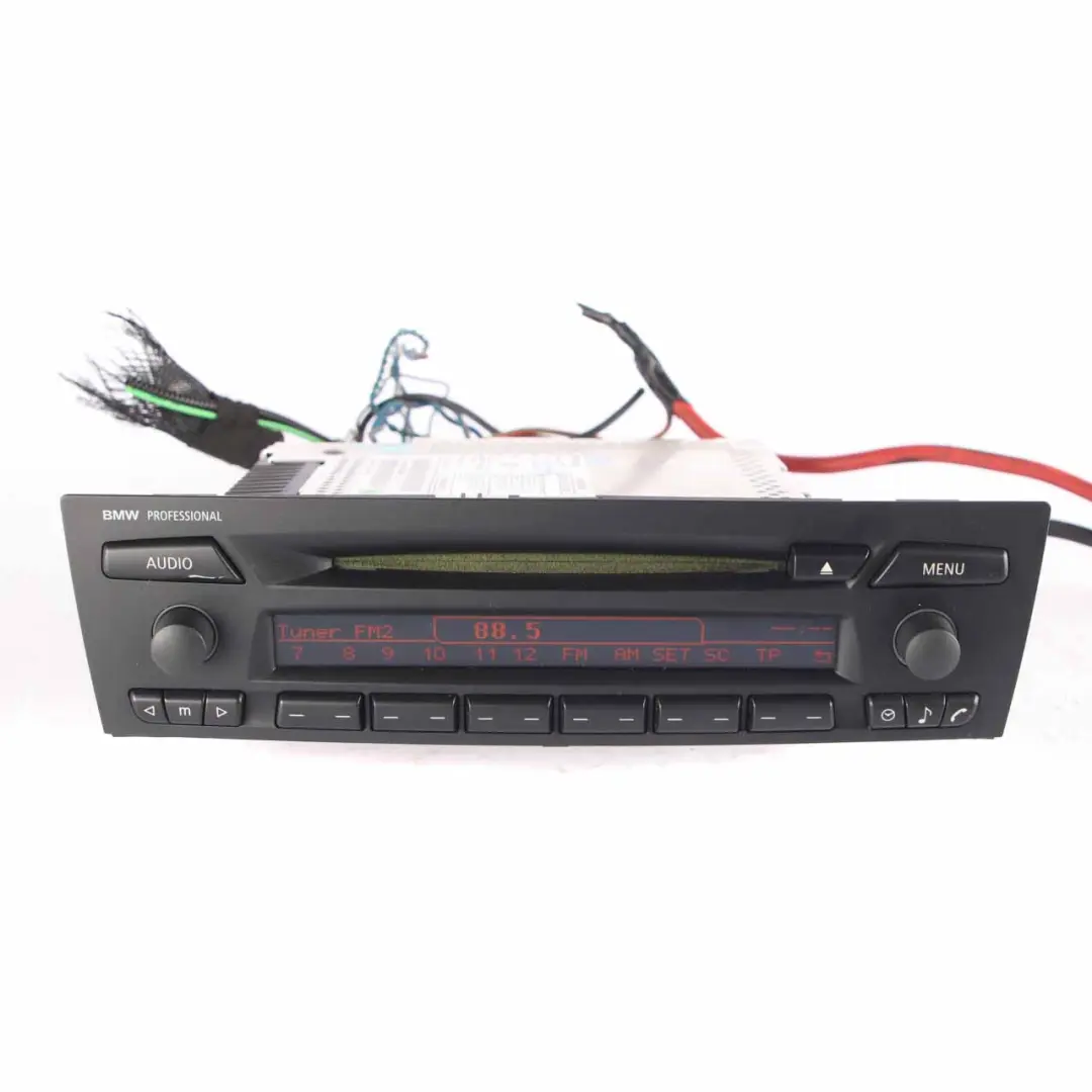 Radio Professional BMW E81 E87 E90 E91 E92 Radio CD Player Head Unit to with Part number 9144776 Radio Professional BMW E81 E87 E90 E91 E92 Radio CD Player Head Unit - SKU 9144776-1 - Part number 9144776