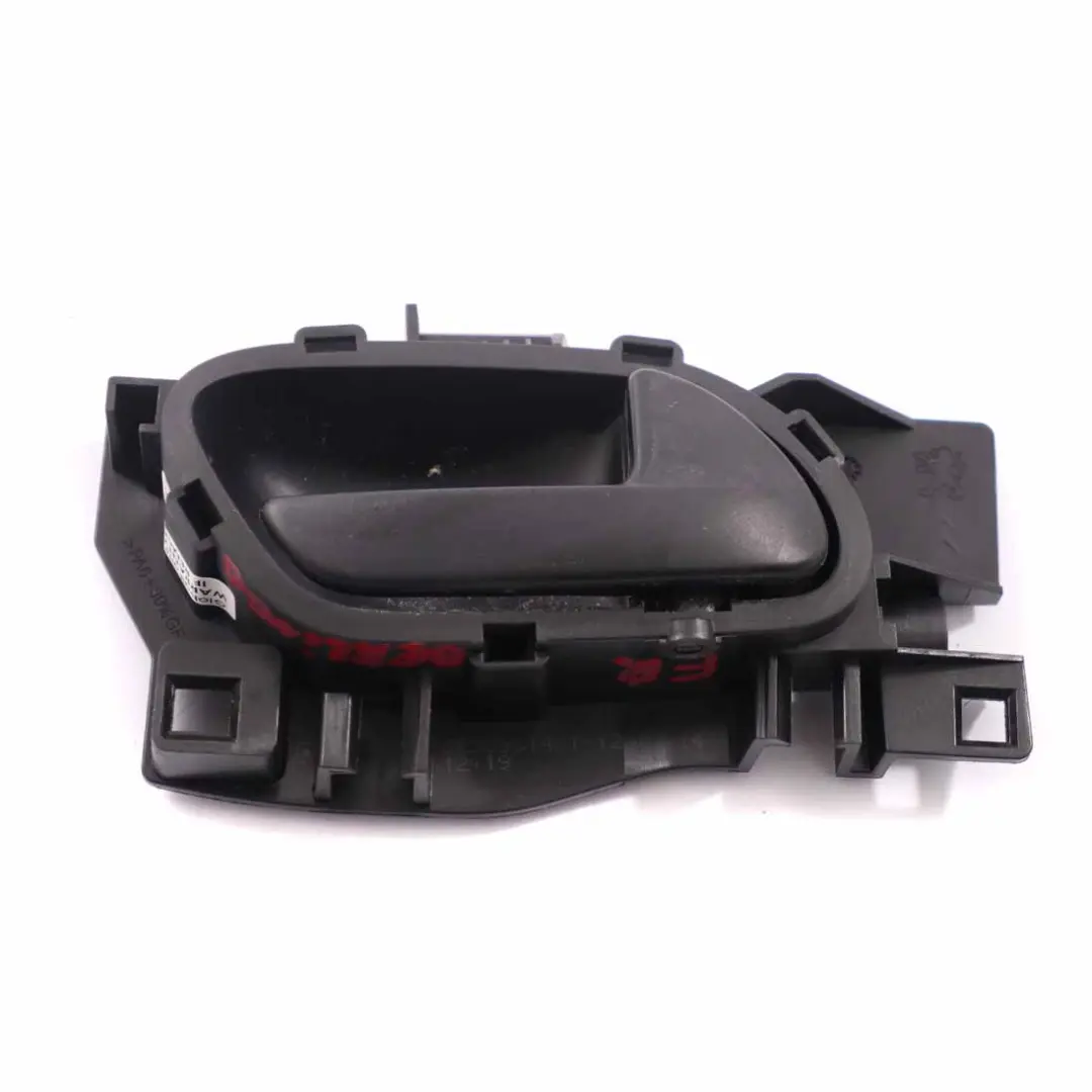 Citroen Berlingo Peugeot Partner Maniglia Porta Interna Anteriore Destra per con numero di parte 9144C1 Citroen Berlingo Peugeot Partner Maniglia Porta Interna Anteriore Destra - SKU 9144C1 - Numero di parte 9144C1