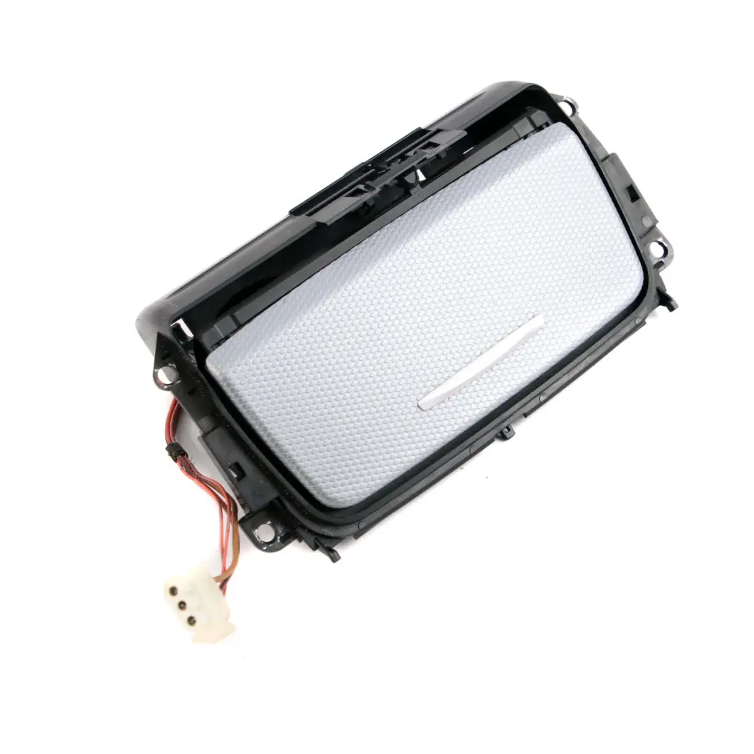 Aluminio Decoración Cenicero Bandeja Cubierta Delantera Plata Glaciar para BMW E90 con número de pieza 9145153 BMW E90 Aluminio Decoración Cenicero Bandeja Cubierta Delantera Plata Glaciar - SKU 9145153-3 - Número de pieza 9145153