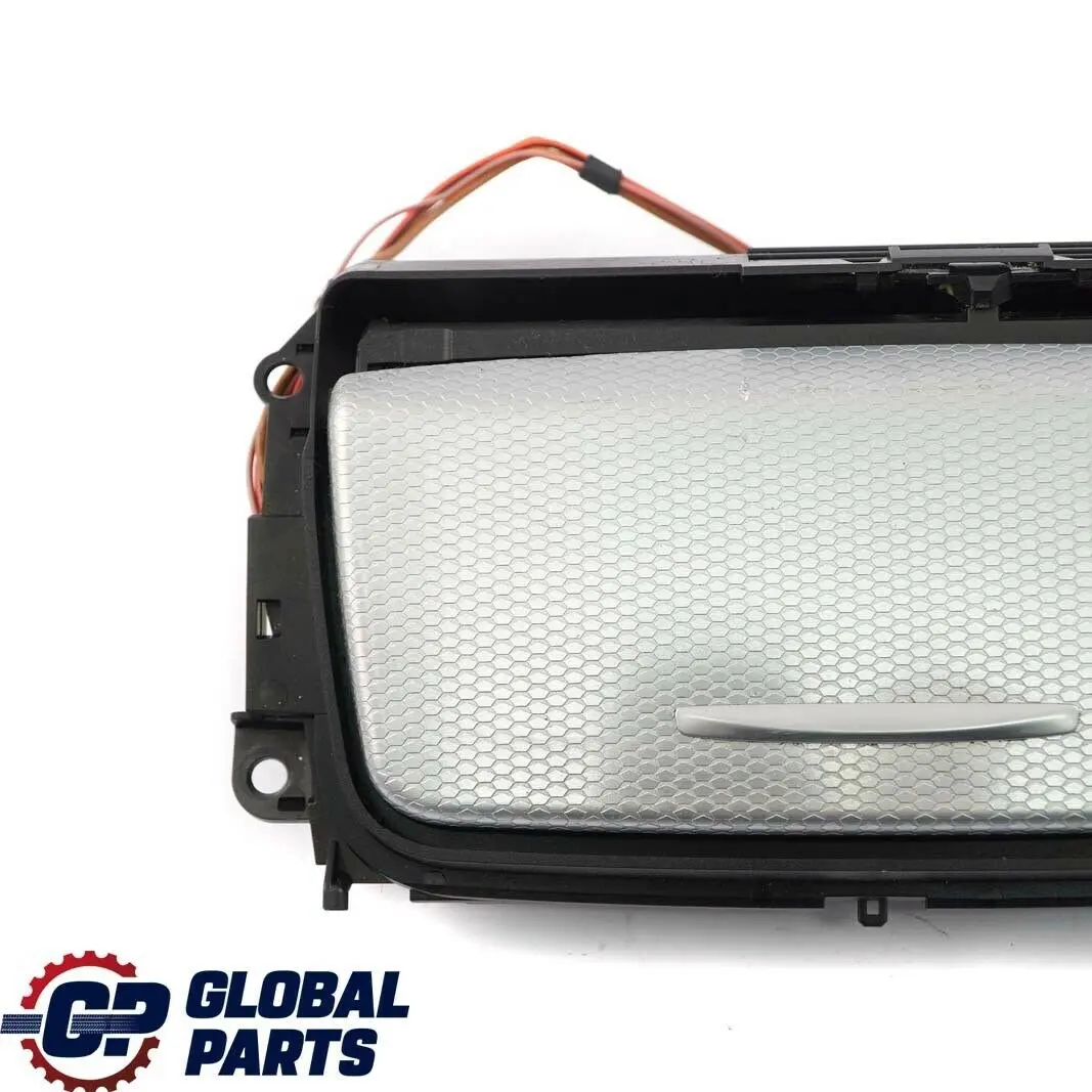 Aluminium Décor Cendrier Couvercle Avant Argent Glacier pour BMW E90 à propos du numéro de pièce 9145153 BMW E90 Aluminium Décor Cendrier Couvercle Avant Argent Glacier - SKU 9145153-3 - Numéro de pièce 9145153