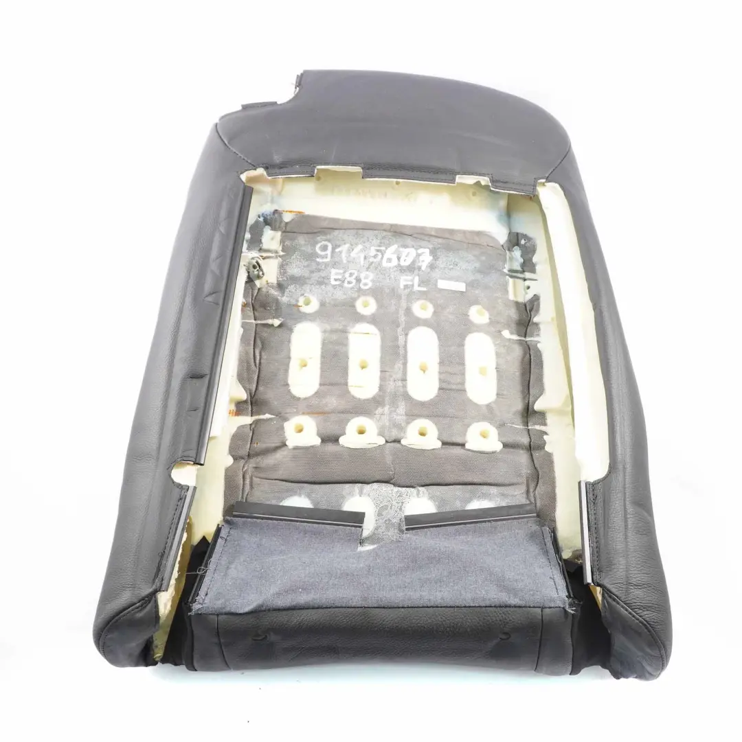 Funda Asiento Delantero Izquierdo Respaldo Asiento Cuero Negro Boston para BMW E88 con número de pieza 9145473 BMW E88 Funda Asiento Delantero Izquierdo Respaldo Asiento Cuero Negro Boston - SKU 9145473 - Número de pieza 9145473