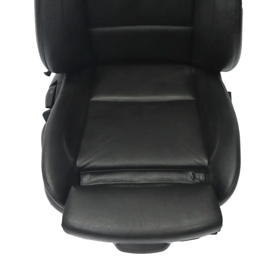 Front Right O/S Seat M Sport Heated Black Leather to BMW E88 Convertible with Part number 9145608 BMW E88 Convertible Front Right O/S Seat M Sport Heated Black Leather - SKU 9145608 - Part number 9145608