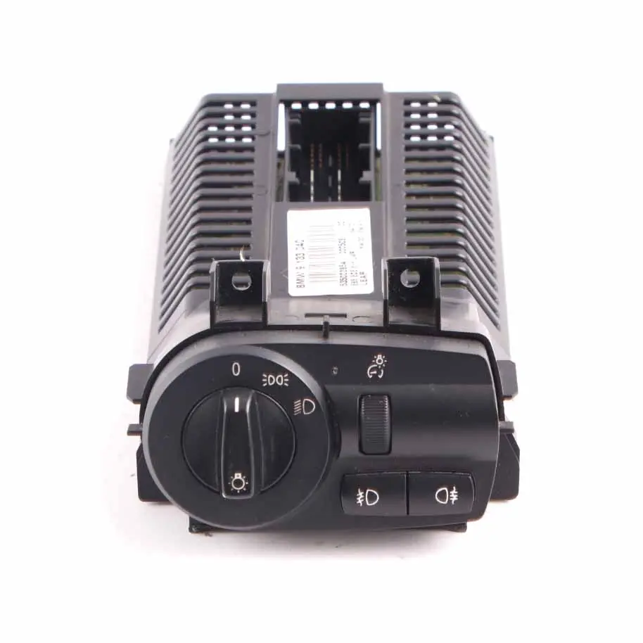 Headlight Switch Control Element Light Unit Panel Button 9133040 to BMW Z4 E85 with Part number 9146281 BMW Z4 E85 Headlight Switch Control Element Light Unit Panel Button 9133040 - SKU 9146281 - Part number 9146281