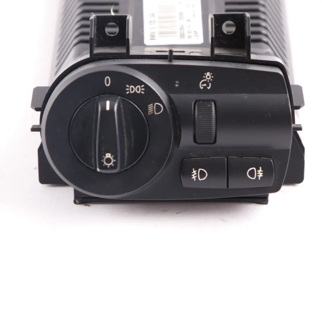 Headlight Switch Control Element Light Unit Panel Button 9133040 to BMW Z4 E85 with Part number 9146281 BMW Z4 E85 Headlight Switch Control Element Light Unit Panel Button 9133040 - SKU 9146281 - Part number 9146281