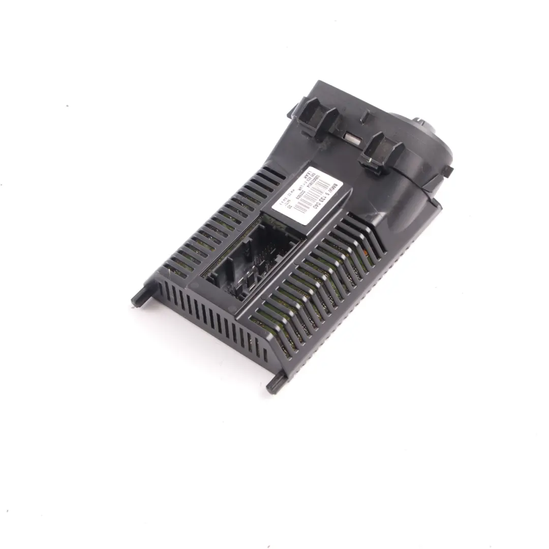 Headlight Switch Control Element Light Unit Panel Button 9133040 to BMW Z4 E85 with Part number 9146281 BMW Z4 E85 Headlight Switch Control Element Light Unit Panel Button 9133040 - SKU 9146281 - Part number 9146281