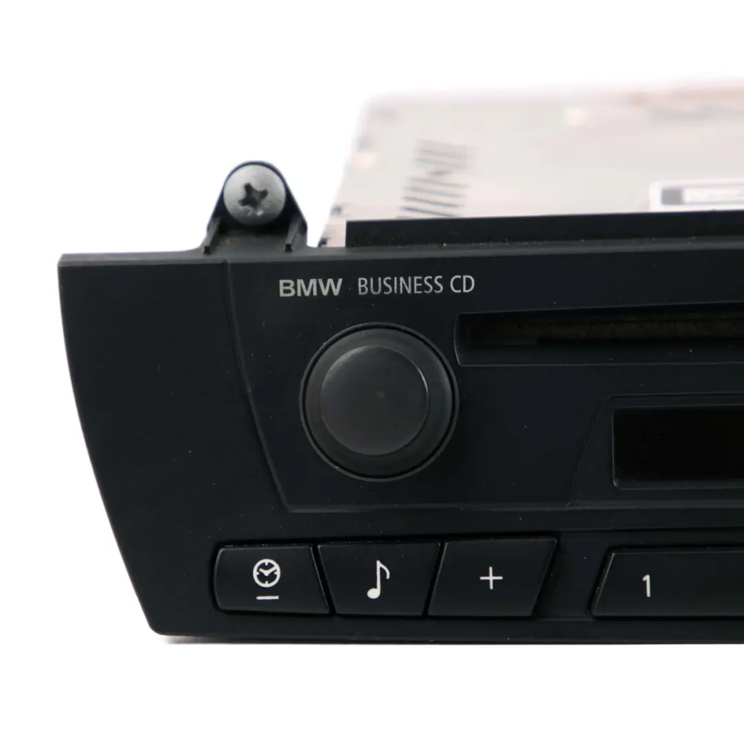 Radio Business CD Player Control Unit to BMW X3 Z4 E83 E85 E86 with Part number 9146710 BMW X3 Z4 E83 E85 E86 Radio Business CD Player Control Unit - SKU 9146710 - Part number 9146710
