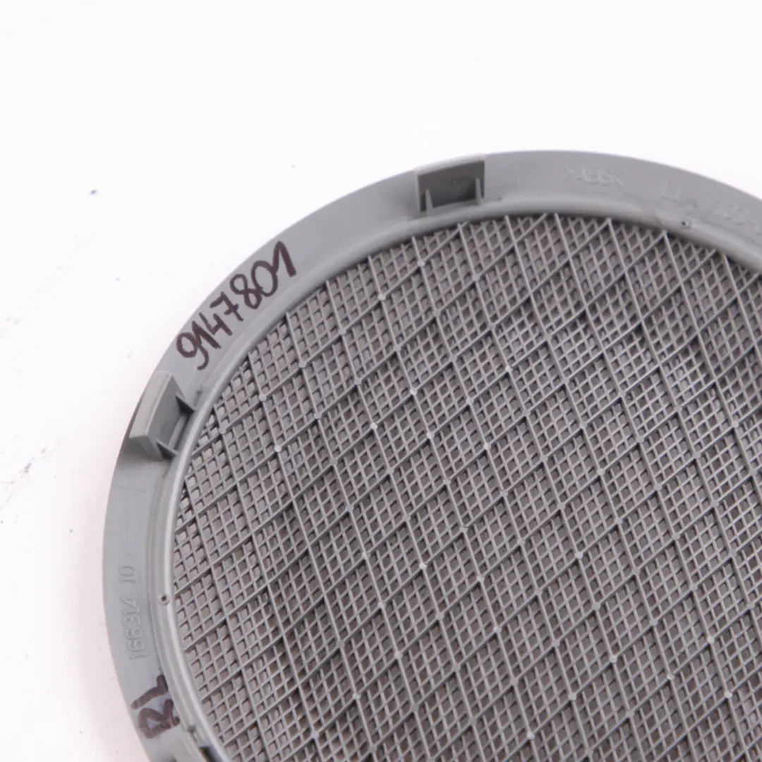 BMW E88 Altavoz Cubierta Trasera Izquierda Panel Cubierta Embellecedor Beige - SKU 9147801 - Número de pieza 9147801