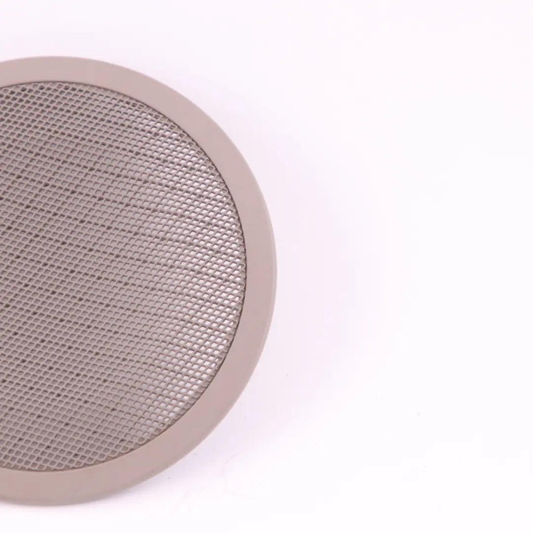 Cache Haut-parleur Arrière Gauche Cache Panneau Latéral Beige pour BMW E88 à propos du numéro de pièce 9147801 BMW E88 Cache Haut-parleur Arrière Gauche Cache Panneau Latéral Beige - SKU 9147801 - Numéro de pièce 9147801