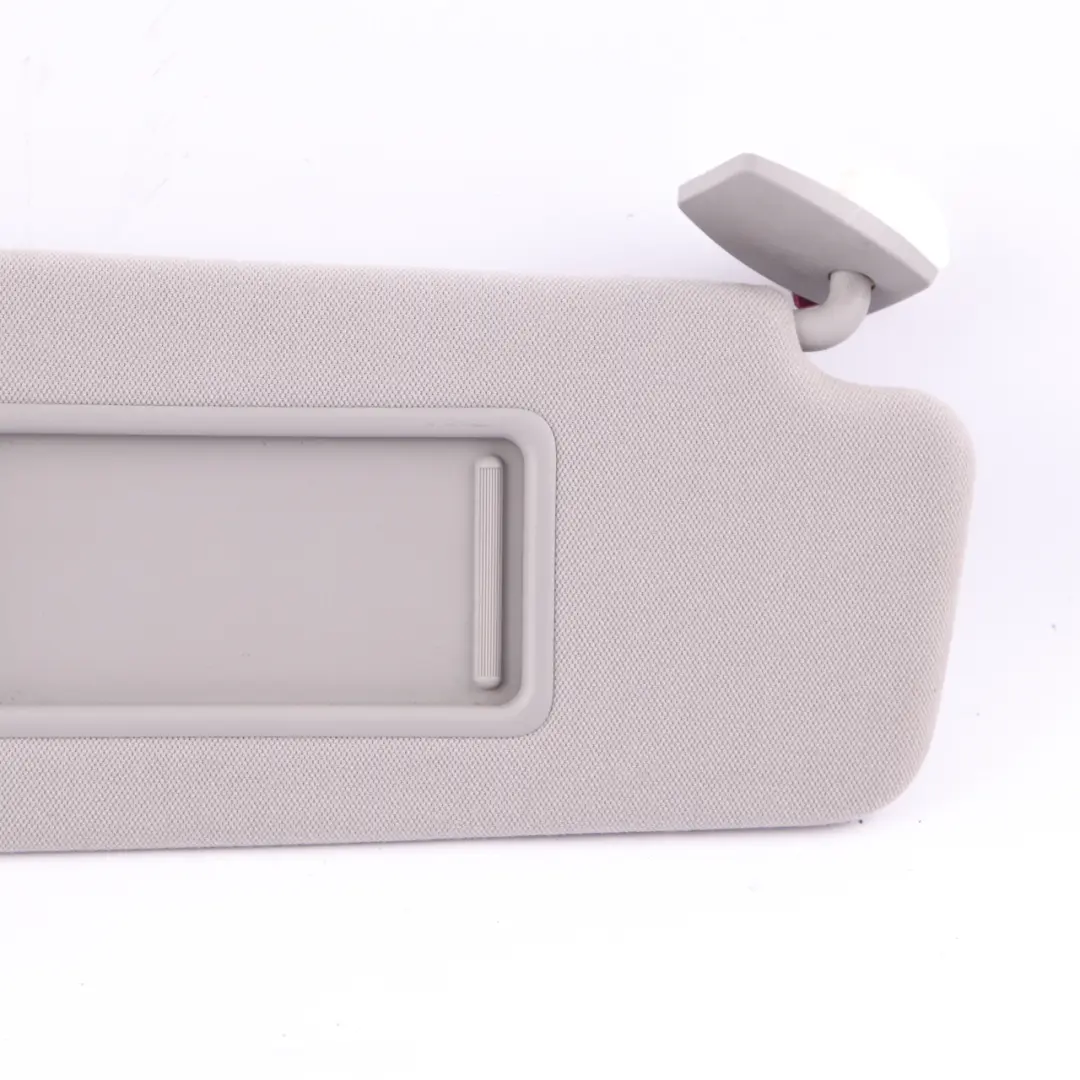 Sun Visor Illuminated Make-Up Lamp Front Right Everest Grey to BMW F01 F02 with Part number 9148982 BMW F01 F02 Sun Visor Illuminated Make-Up Lamp Front Right Everest Grey - SKU 9148982 - Part number 9148982