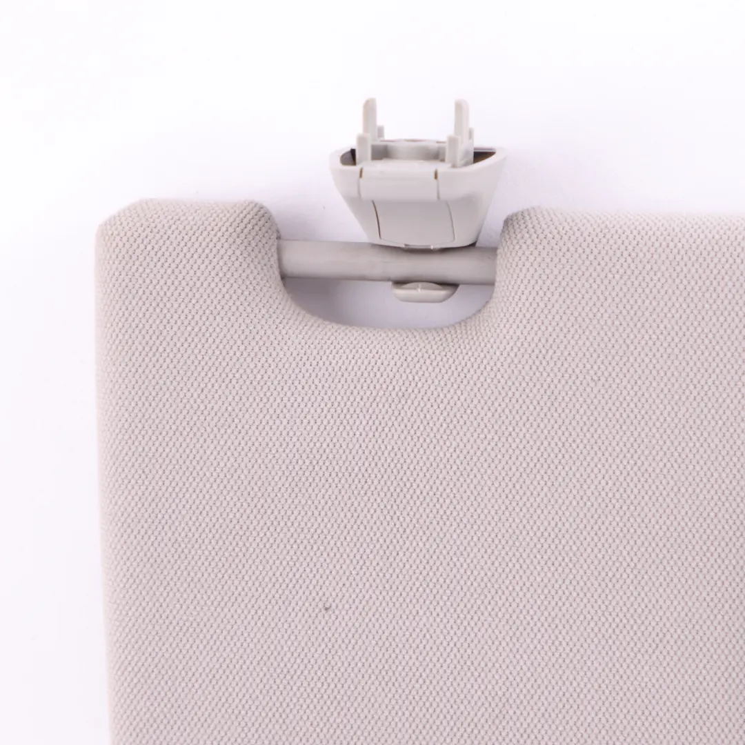 BMW F01 F02 Lampe de maquillage éclairée sur avant droit gris Everest - SKU 9148982 - Numéro de pièce 9148982