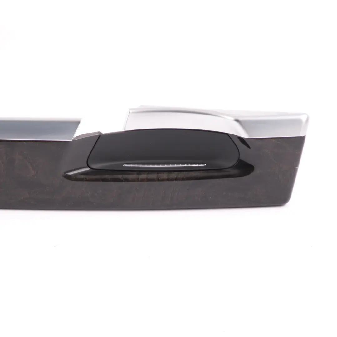 Striscia Rivestimento Porta Posteriore Destra Antracite per BMW F01 LCI con numero di parte 9151206 BMW F01 LCI Striscia Rivestimento Porta Posteriore Destra Antracite - SKU 9151206 - Numero di parte 9151206