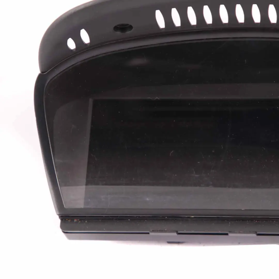 Monitor Pokładowy Ekran Nawigacji 8,8" CCC do BMW E60 E63 E64 E90 LCI o numerze 9151978 BMW E60 E63 E64 E90 LCI Monitor Pokładowy Ekran Nawigacji 8,8" CCC - SKU 9151978 - Numer Części 9151978