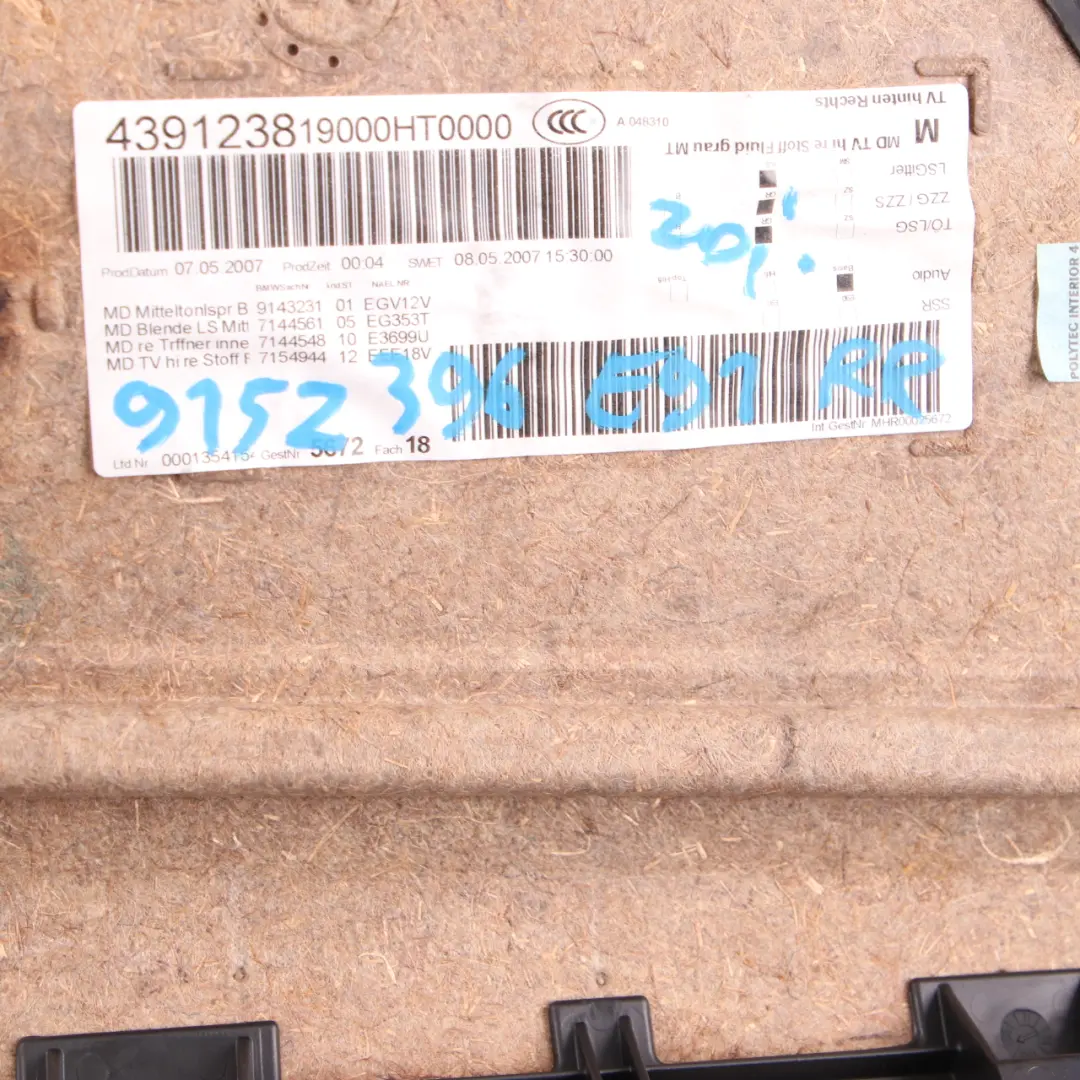 Grey Cloth Rear Right O/S Door Card Lining Trim Panel to BMW 3 Series E90 E91 with Part number 9152396 BMW 3 Series E90 E91 Grey Cloth Rear Right O/S Door Card Lining Trim Panel - SKU 9152396 - Part number 9152396