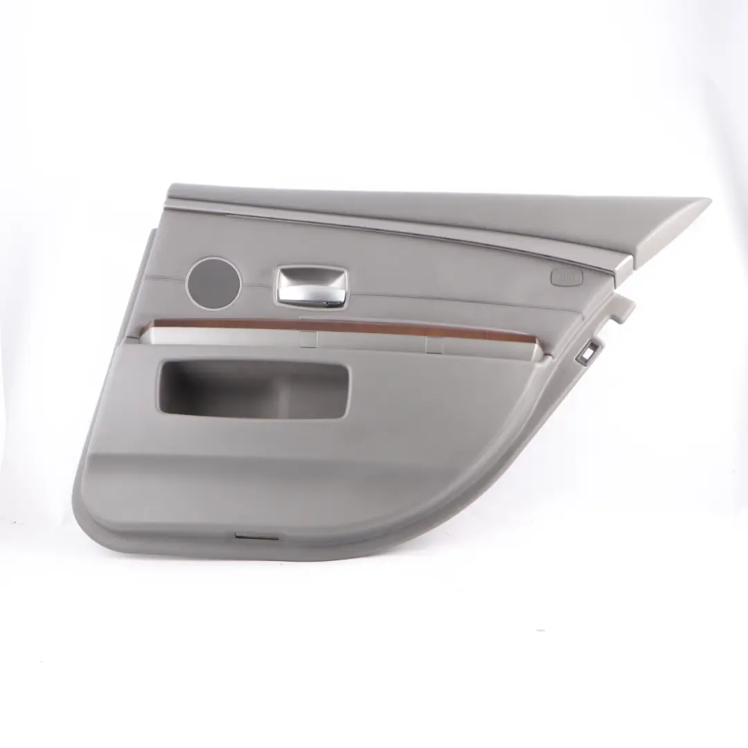 Tarjeta Puerta Trasera Derecha Interior Panel Cuero Nasca Flanell Gris para BMW E65 con número de pieza 9153596 BMW E65 Tarjeta Puerta Trasera Derecha Interior Panel Cuero Nasca Flanell Gris - SKU 9153596 - Número de pieza 9153596
