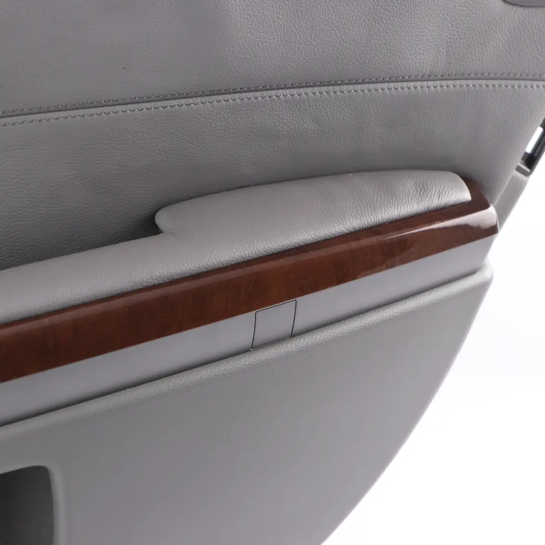 BMW E65 Boczek Panel Drzwi Tylny Prawa Skóra Nasca Flanell Szara - SKU 9153596 - Numer Części 9153596