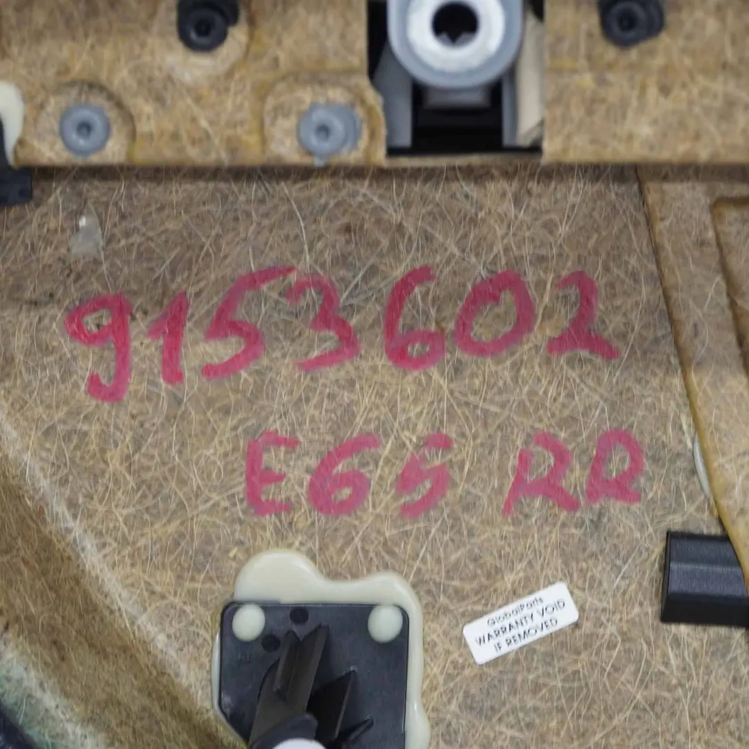 Türkarte hinten Rechts Türverkleidung Stafel Leder Creme Beige für BMW E65 E66 mit Teilenummer 9153602 BMW E65 E66 Türkarte hinten Rechts Türverkleidung Stafel Leder Creme Beige - SKU 9153602 - Teilenummer 9153602