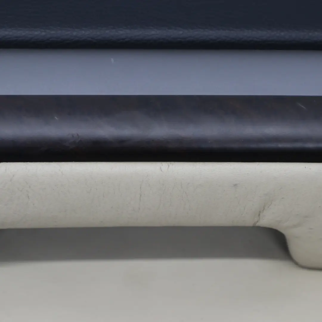 Boczek Osłona Drzwi Lewy Tył Skóra Cream Beige Beżowa do BMW E65 o numerze 9153613 BMW E65 Boczek Osłona Drzwi Lewy Tył Skóra Cream Beige Beżowa - SKU 9153613-1 - Numer Części 9153613