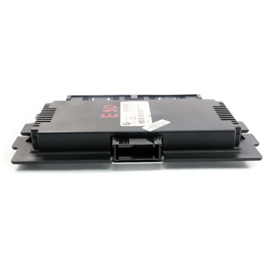 BMW E90 Footwell Light Control Module ECU NSW PL2 FRM II Lear - SKU 9153782 - Numéro de pièce 9153782