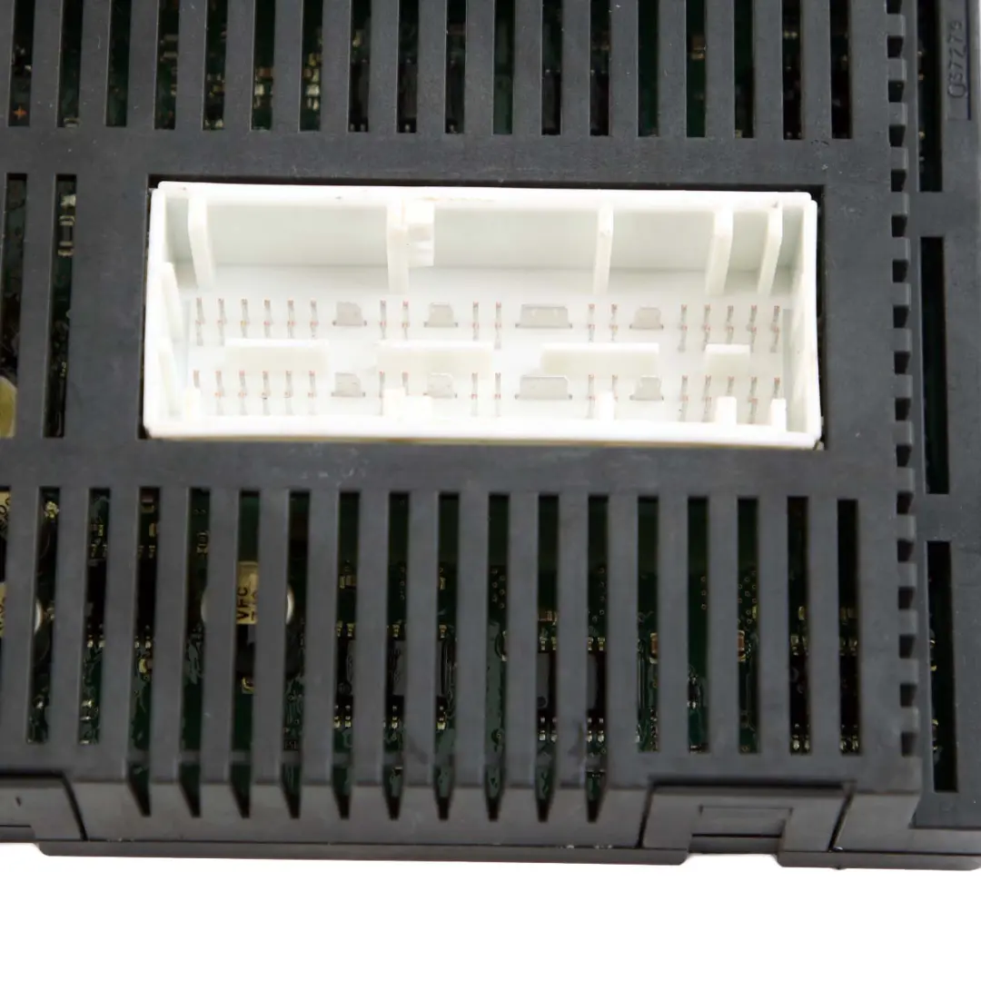 Light Control Unit Module LCM LM E6X LWR LEAR to BMW 6 Series E63 LCI with Part number 9154943 BMW 6 Series E63 LCI Light Control Unit Module LCM LM E6X LWR LEAR - SKU 9154943-1 - Part number 9154943